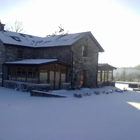 Limestone Nyaraló Cavan